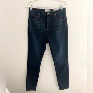 Everlane Curvy High-Rise Skinny Jeans